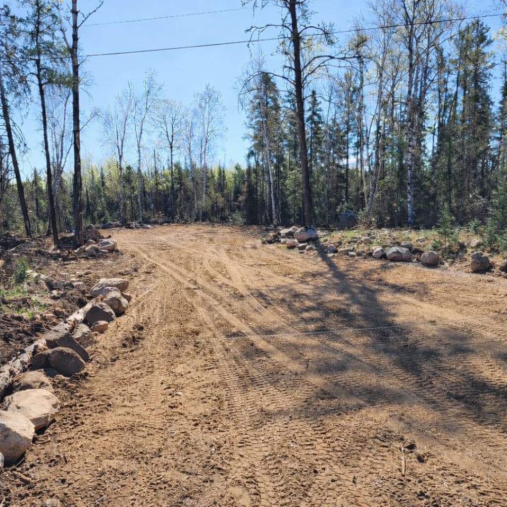 Gallery photos for Wooded Lot to Clean Driveway Access in Ely Minnesota: Image #1